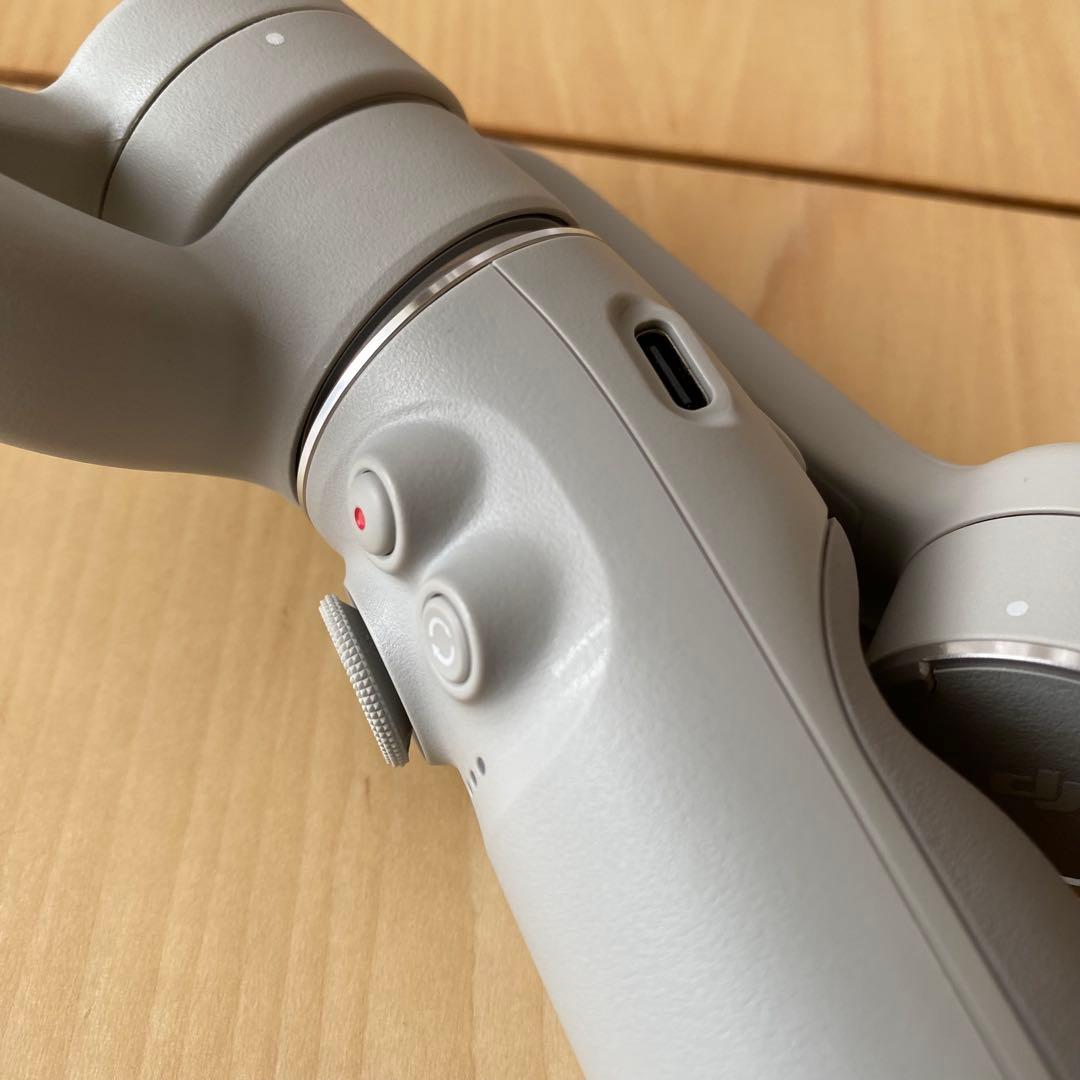 【美品】dji om5 スマホ用ジンバル