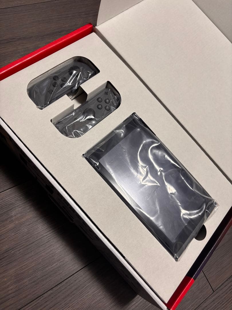 値下げNintendo Switch グレー &プロコン&ジョイコン充電グリップ