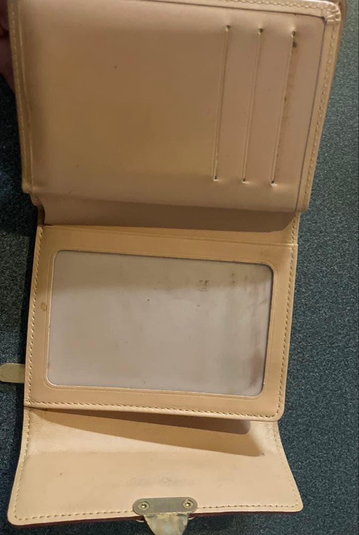 ノ*エ様 Louis Vuitton マルチカラー 三つ折り財布