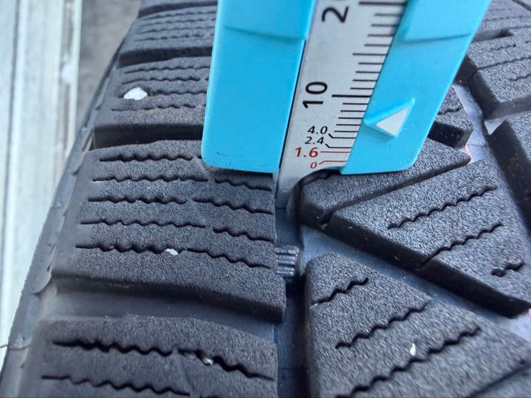 ブリザック VRX3 冬タイヤ 155/65R14 4本中古