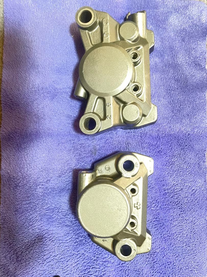 レア 旧車 ヤマハ FZ400 リヤキャリパー