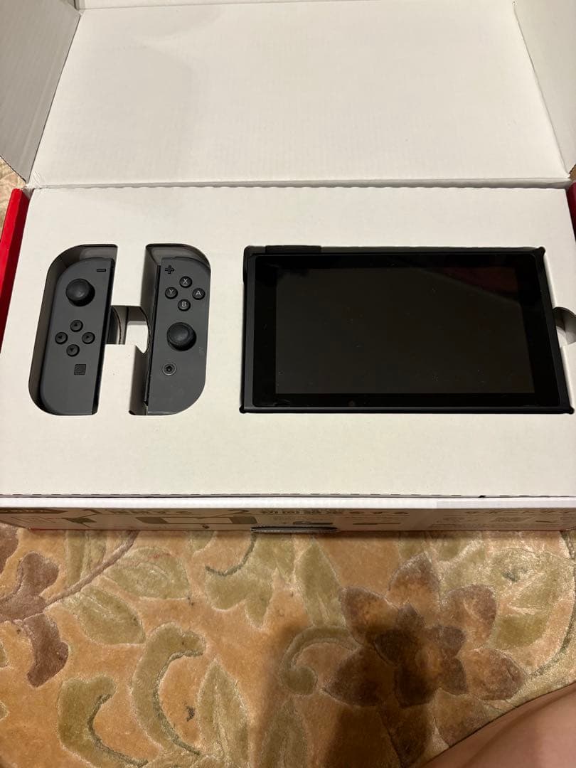 Nintendo Switch 1グレー 本体　128GBメモリーカード付き。