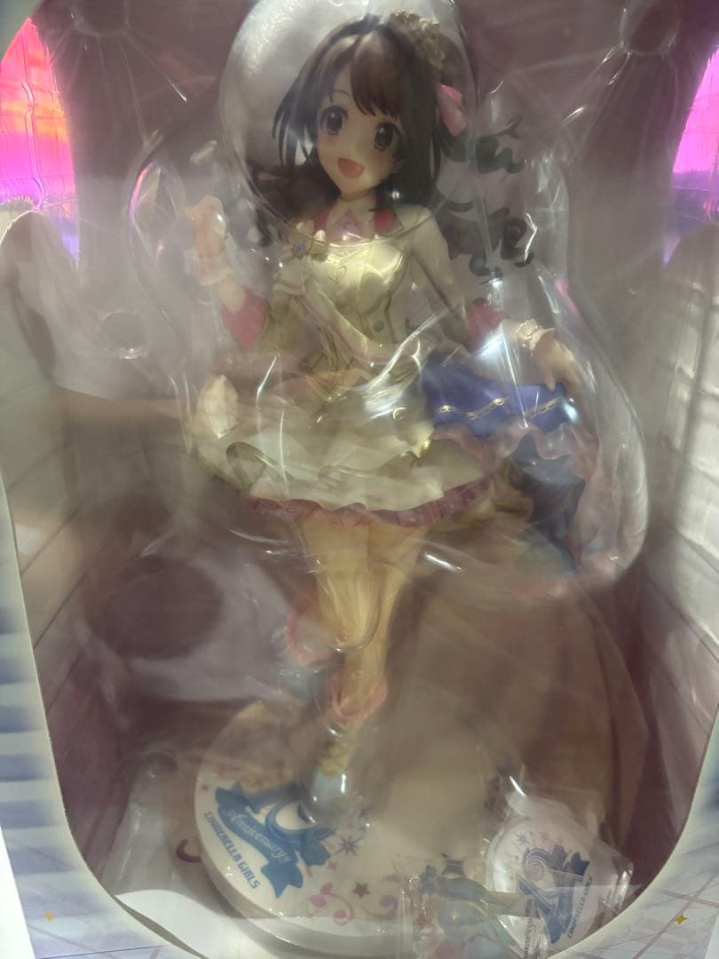 アイドルマスターシンデレラガールズ 10周年記念フィギュア 島村卯月