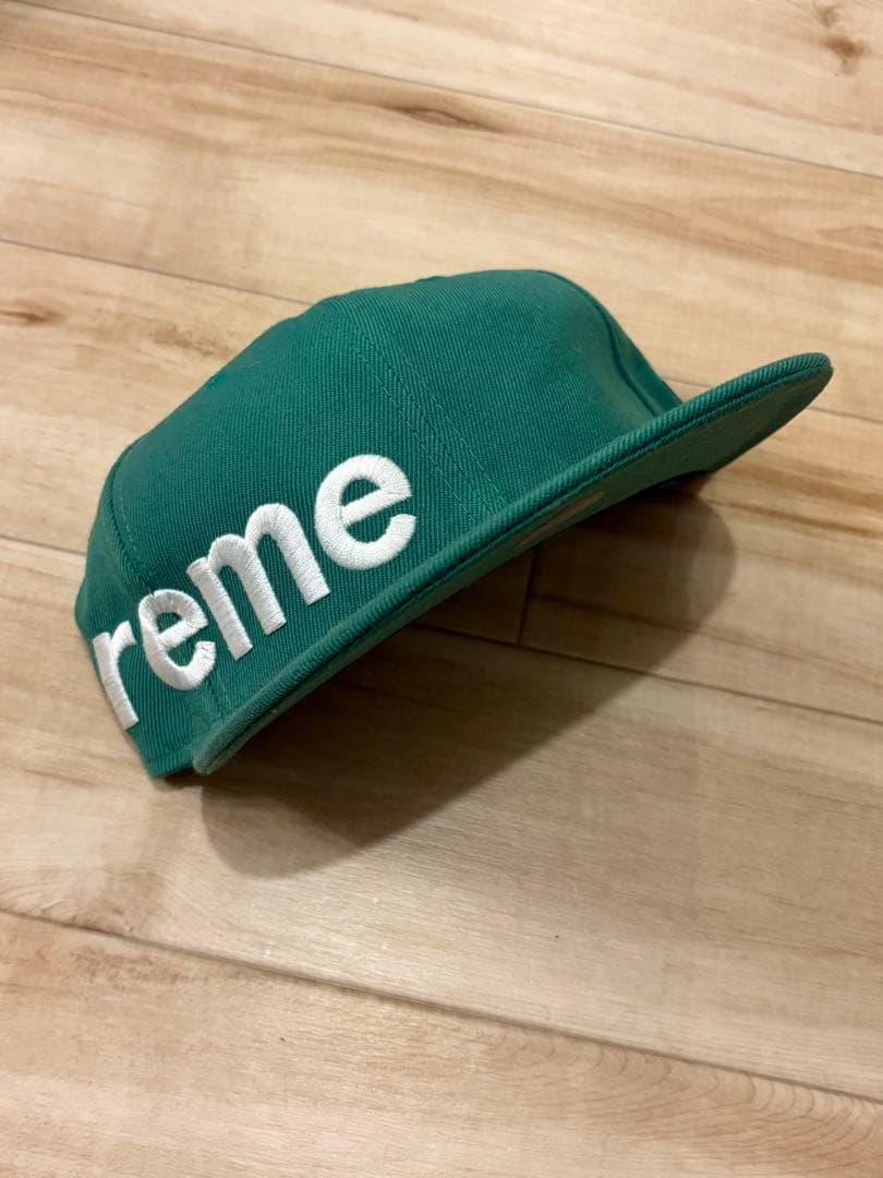 supreme NEWERA グリーンキャップ