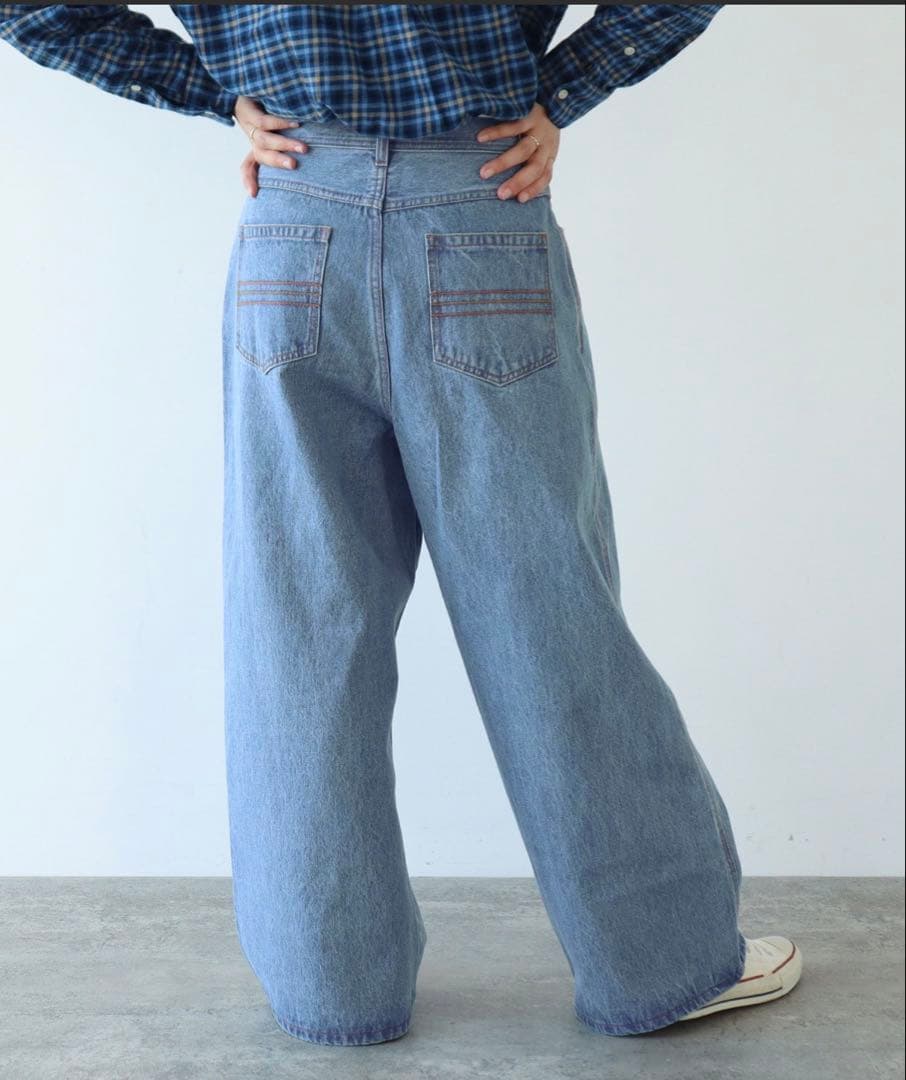 PARICI デニムタックパンツ