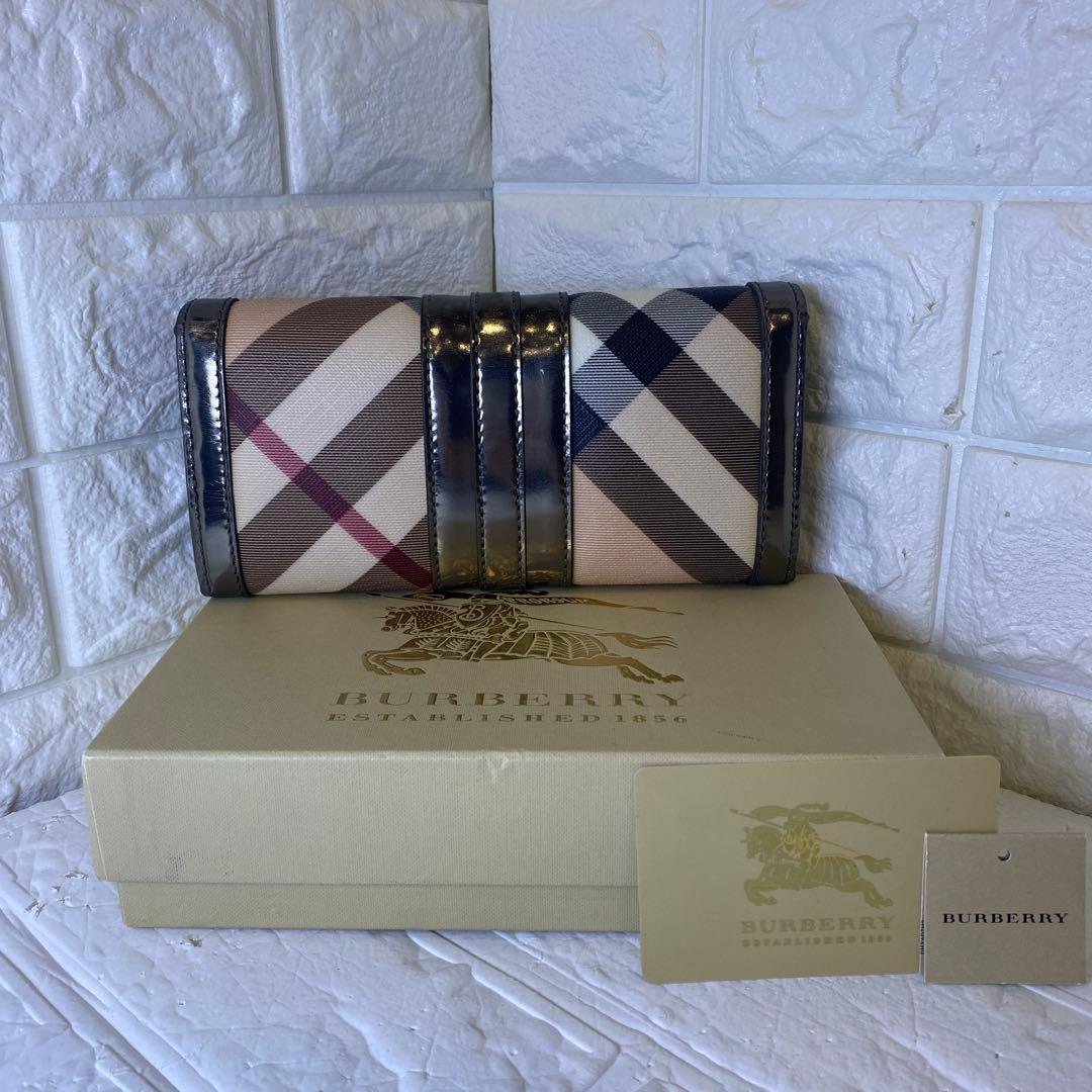 極美品　箱付き　BURBERRY LONDON 長財布ノバチェック　エナメル