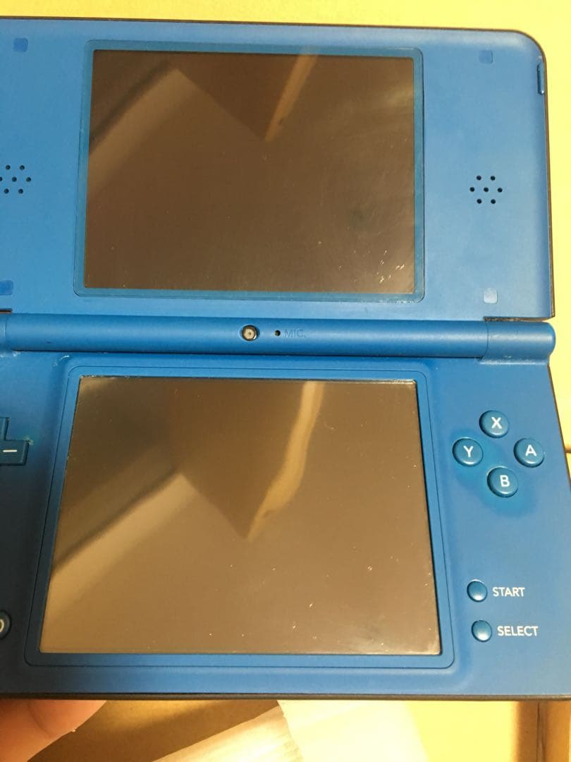 本体