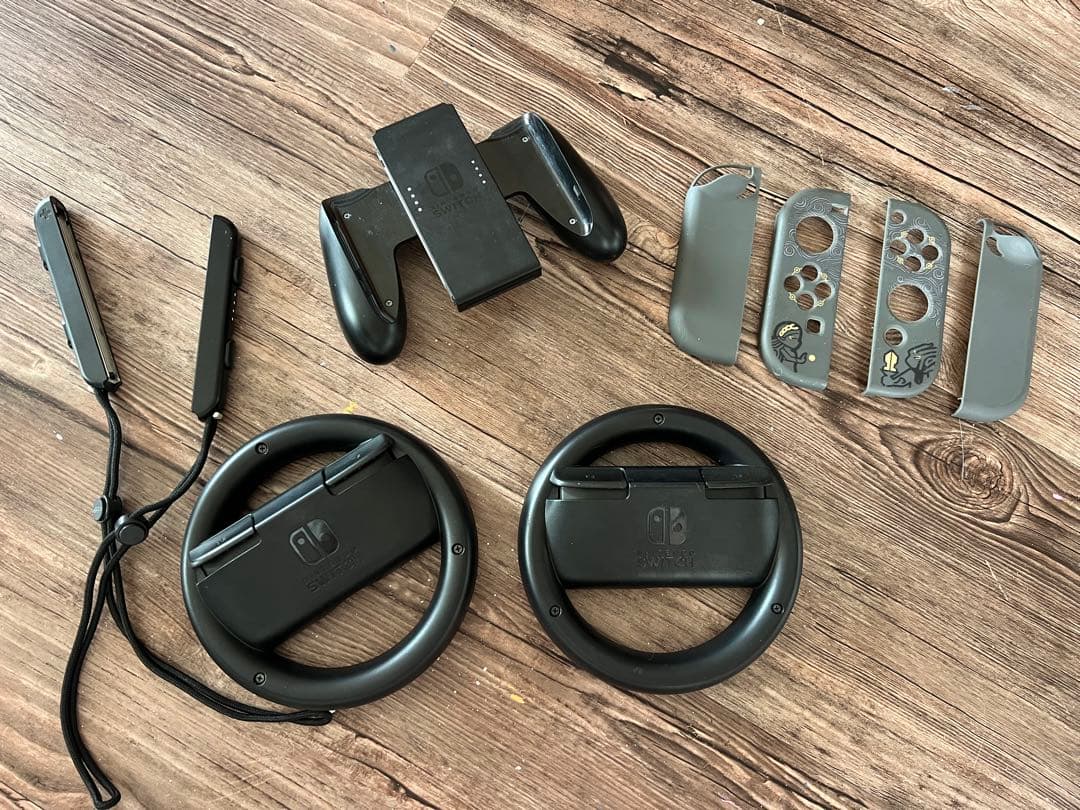 Nintendo Switch 本体 紫とオレンジのJoy-Con