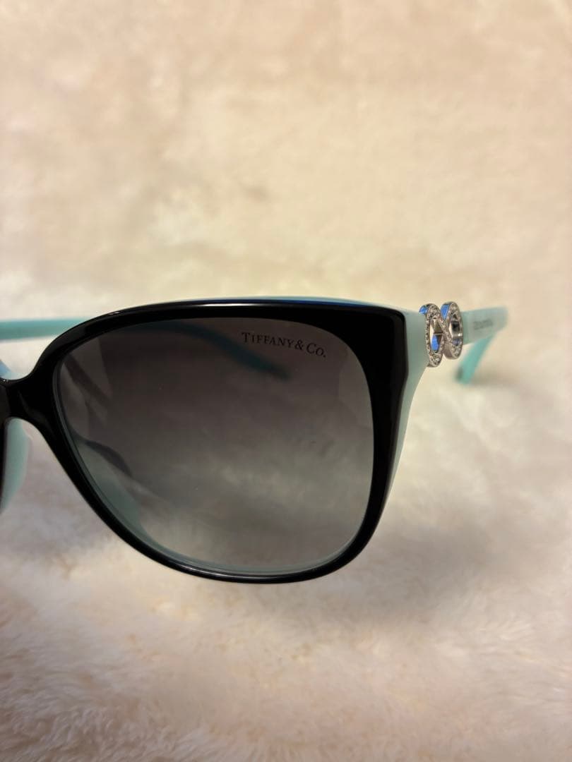 美品！Tiffany & Co. ティファニーブルー　サングラス レディース