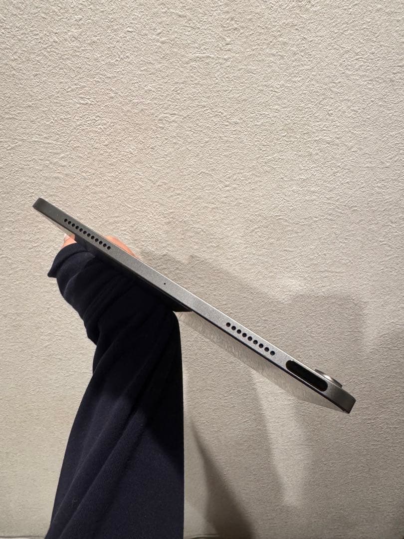 Pom★ 　iPadAir5 256GB スペースグレー