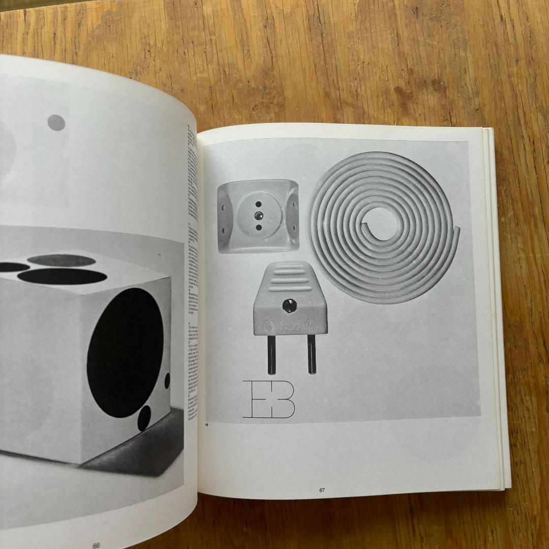 アーミン・ホフマン,Graphic Design Manual
