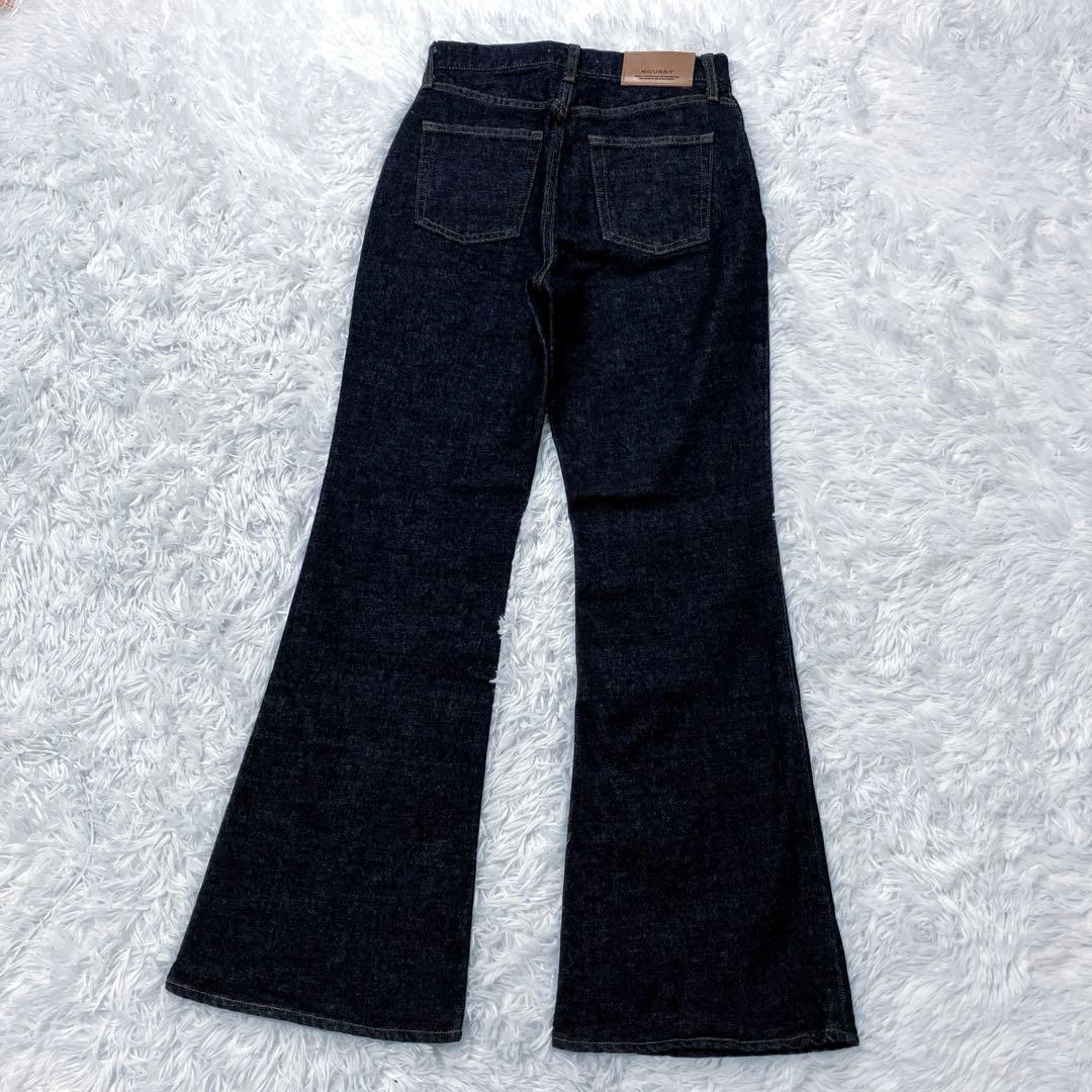 極美品✨　MOUSSY MVS FLARE　デニムパンツ　25相当　濃紺