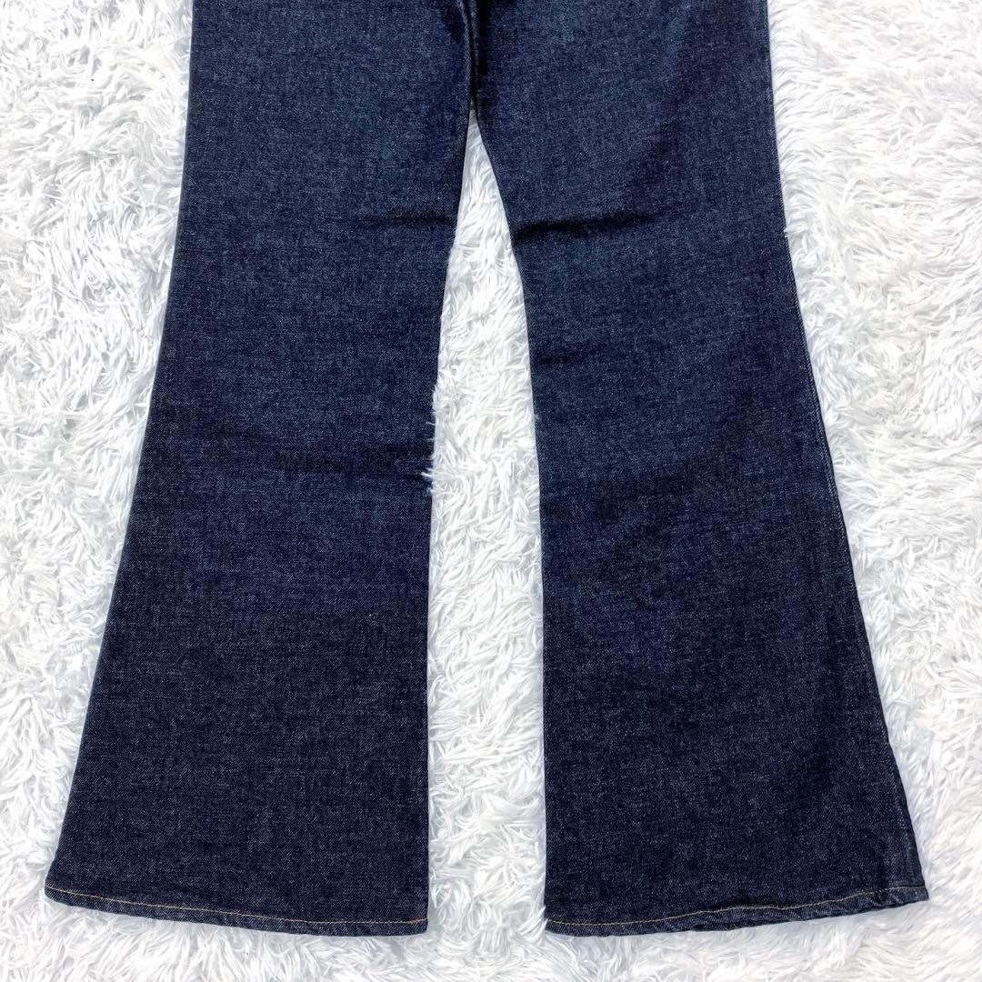 極美品✨　MOUSSY MVS FLARE　デニムパンツ　25相当　濃紺