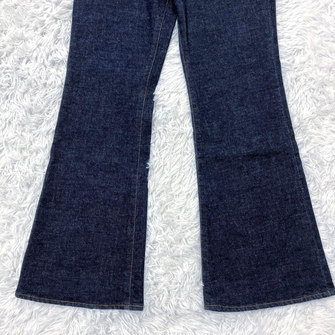 極美品✨　MOUSSY MVS FLARE　デニムパンツ　25相当　濃紺