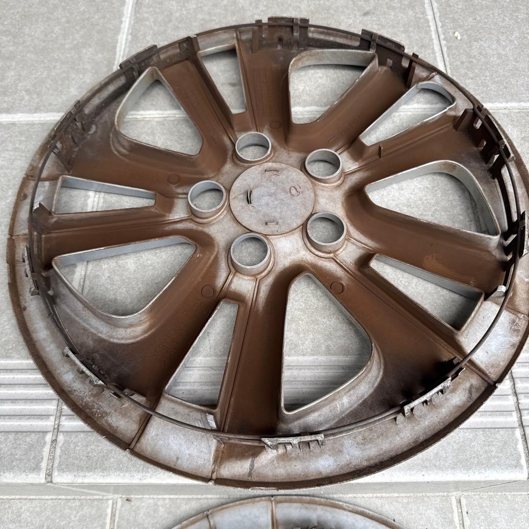 トヨタ プリウス　純正　15インチ ホイールキャップ　4枚セット　50系