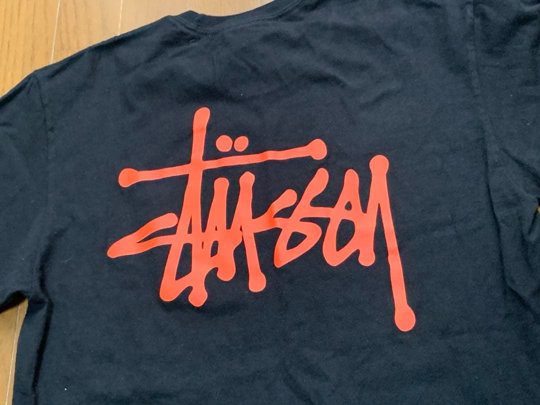 ロ*ー様 【極美品】ステューシー☆メンズTシャツ☆ブラック☆Mサイズ☆オレンジロ