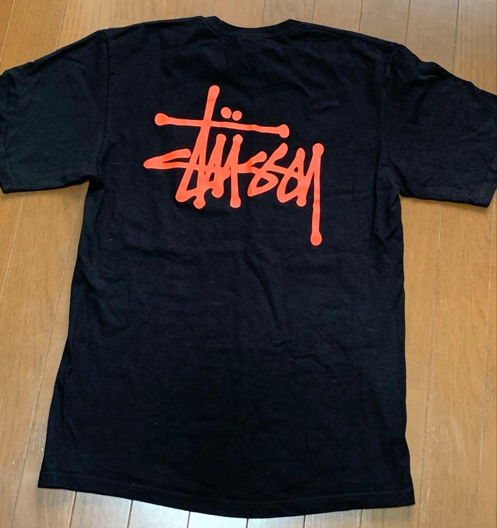 ロ*ー様 【極美品】ステューシー☆メンズTシャツ☆ブラック☆Mサイズ☆オレンジロ