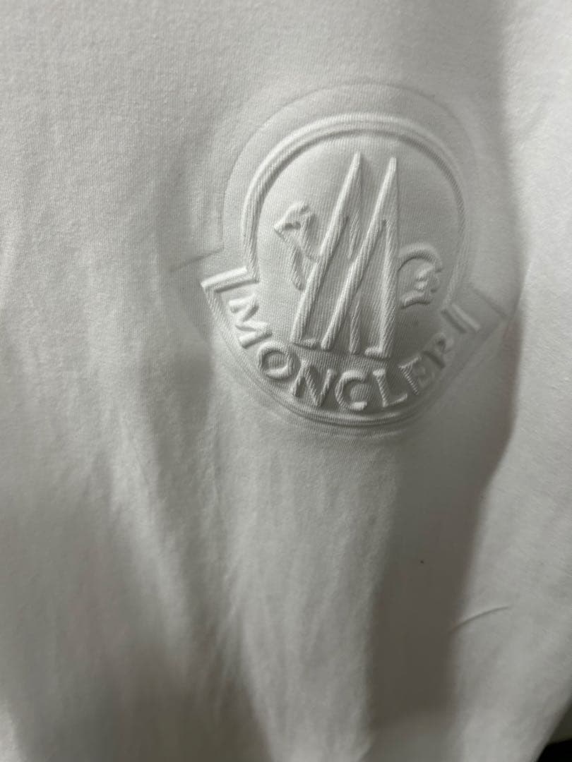 MONCLER ホワイト Tシャツ 半袖