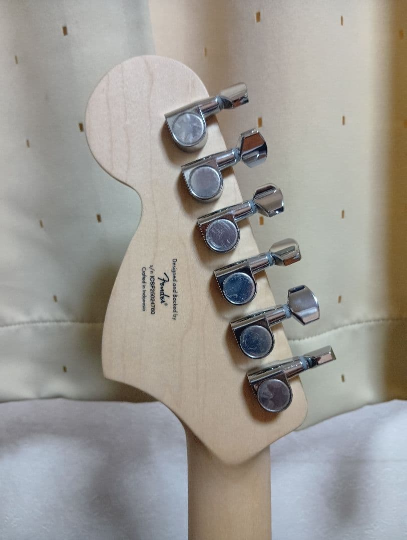 （美品）Squier by Fender Sonic Mustang HH