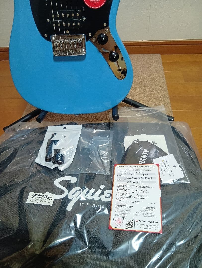 （美品）Squier by Fender Sonic Mustang HH