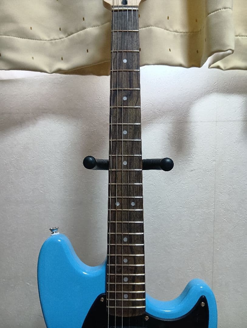 （美品）Squier by Fender Sonic Mustang HH