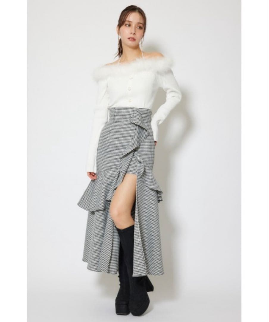 rienda フリルスリットハイウエストスコートショートパンツ　Mサイズ