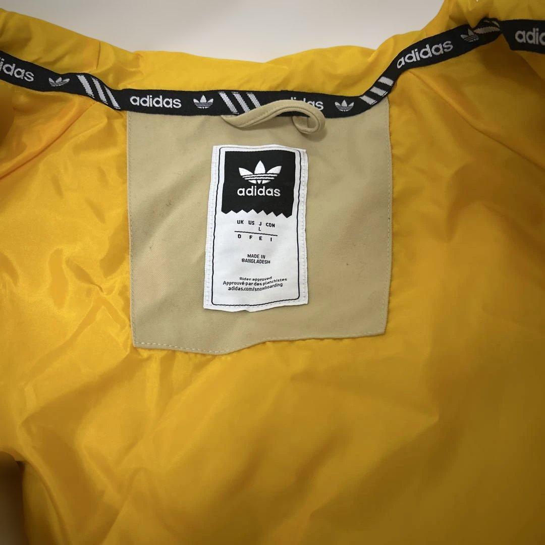 adidas スノーボードジャケット ベージュ/イエロー