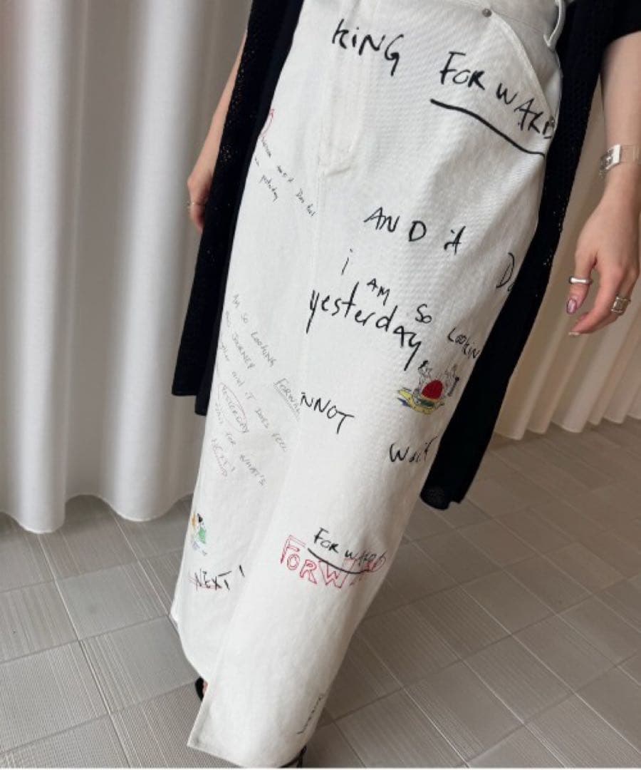 Gabrielle×Ameri 10TH HISTORY ILINESKIRT