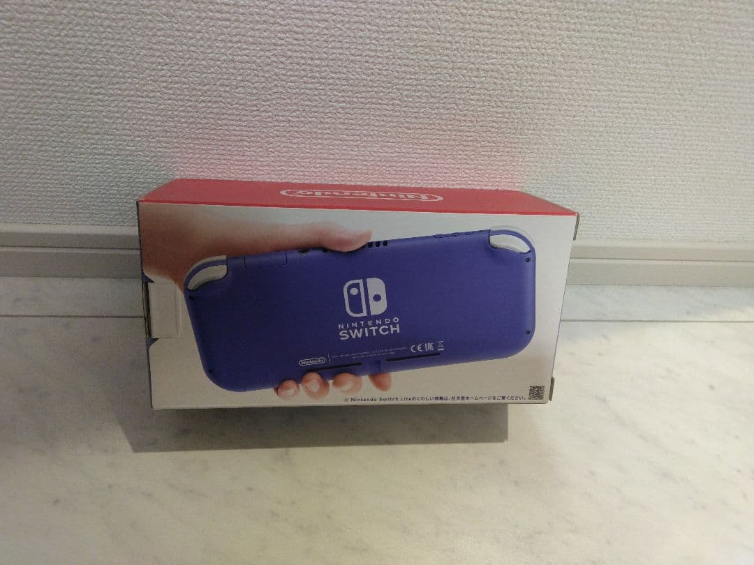 Nintendo Switch Lite ピンク・ブルー