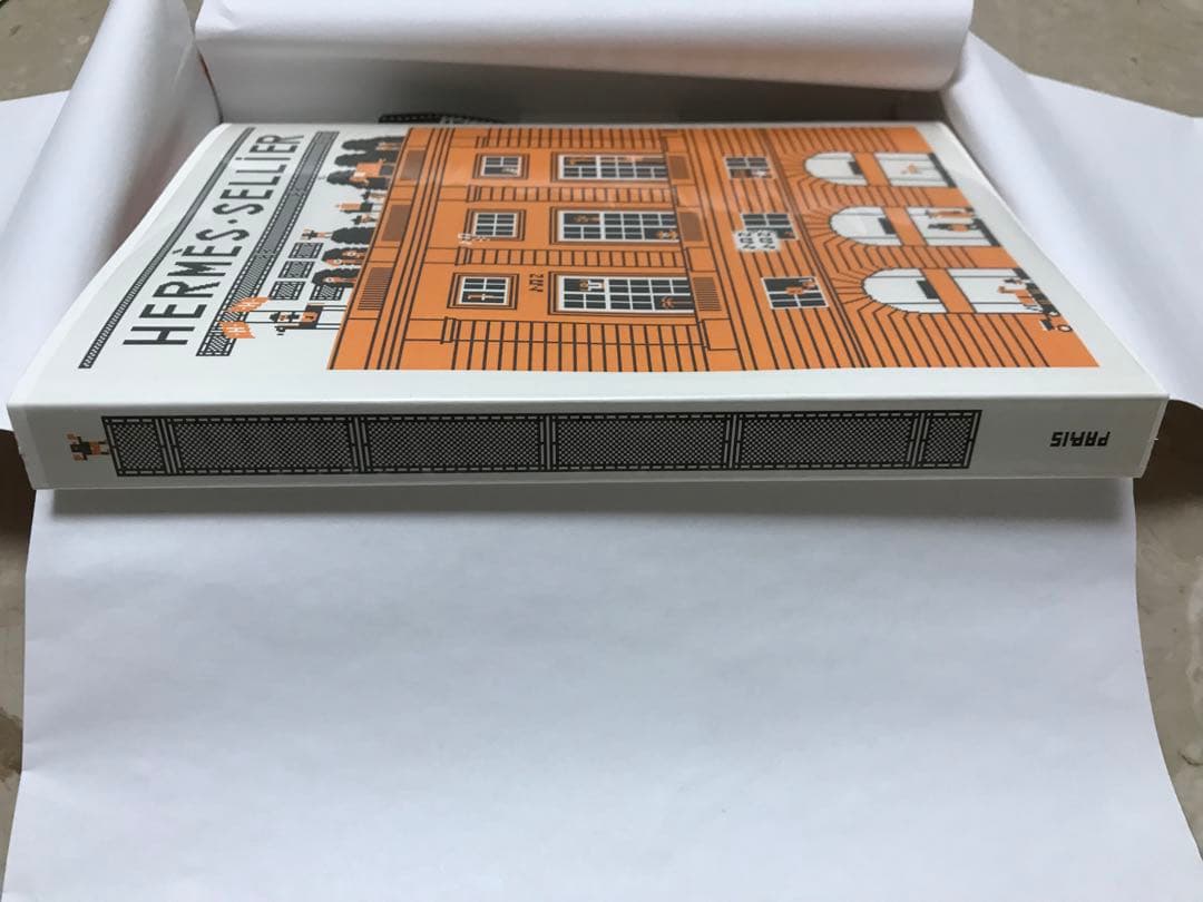 HERMÈS ノート　Faubourg blank notebook