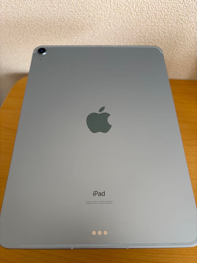 iPad Air第4世代　Wi-Fi+ Cellularモデル64GB