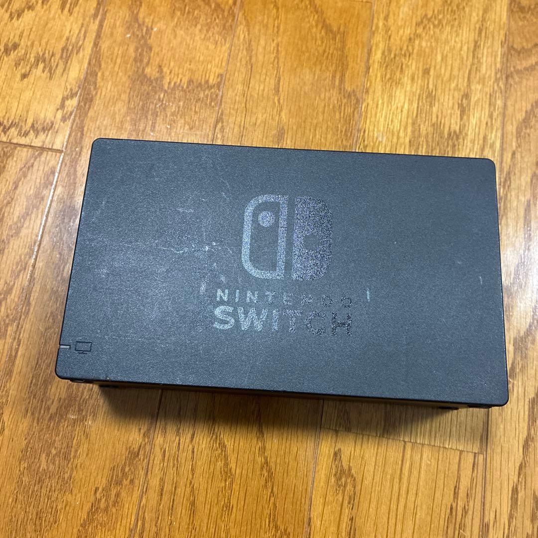 Nintendo Switch 本体 専用ケース付き