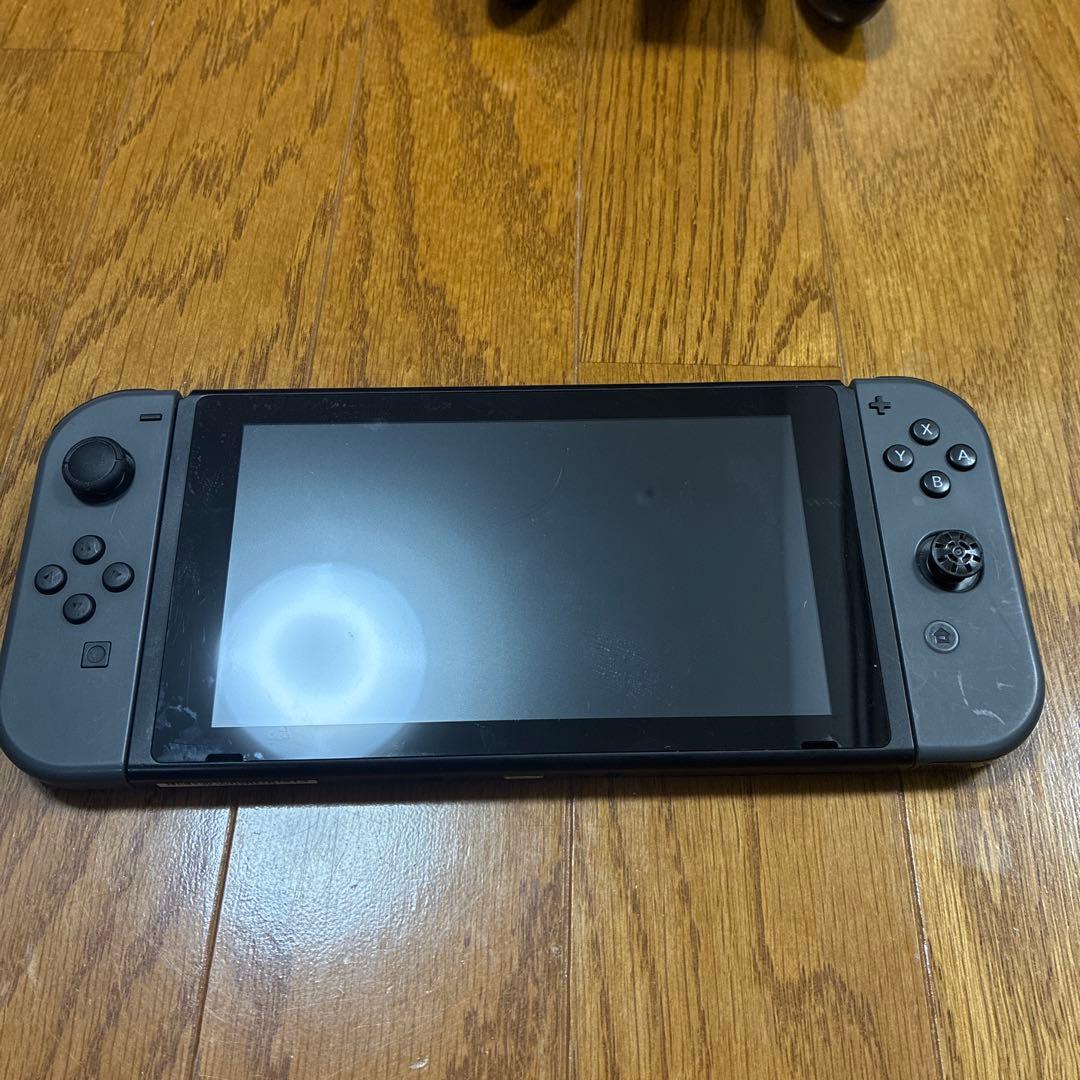 Nintendo Switch 本体 専用ケース付き