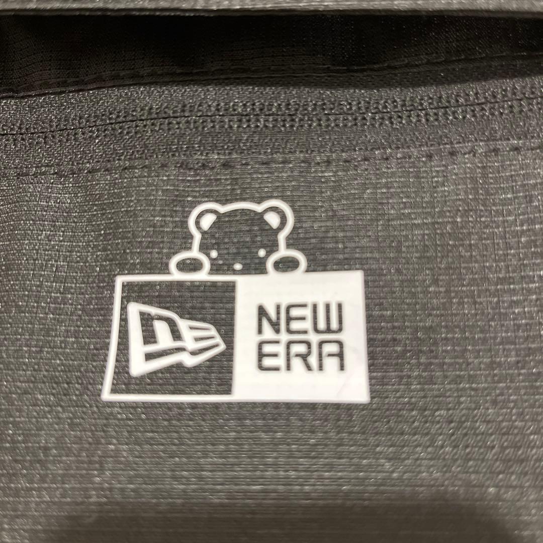 ファミリア　NEW ERA ブラック ボディバッグ