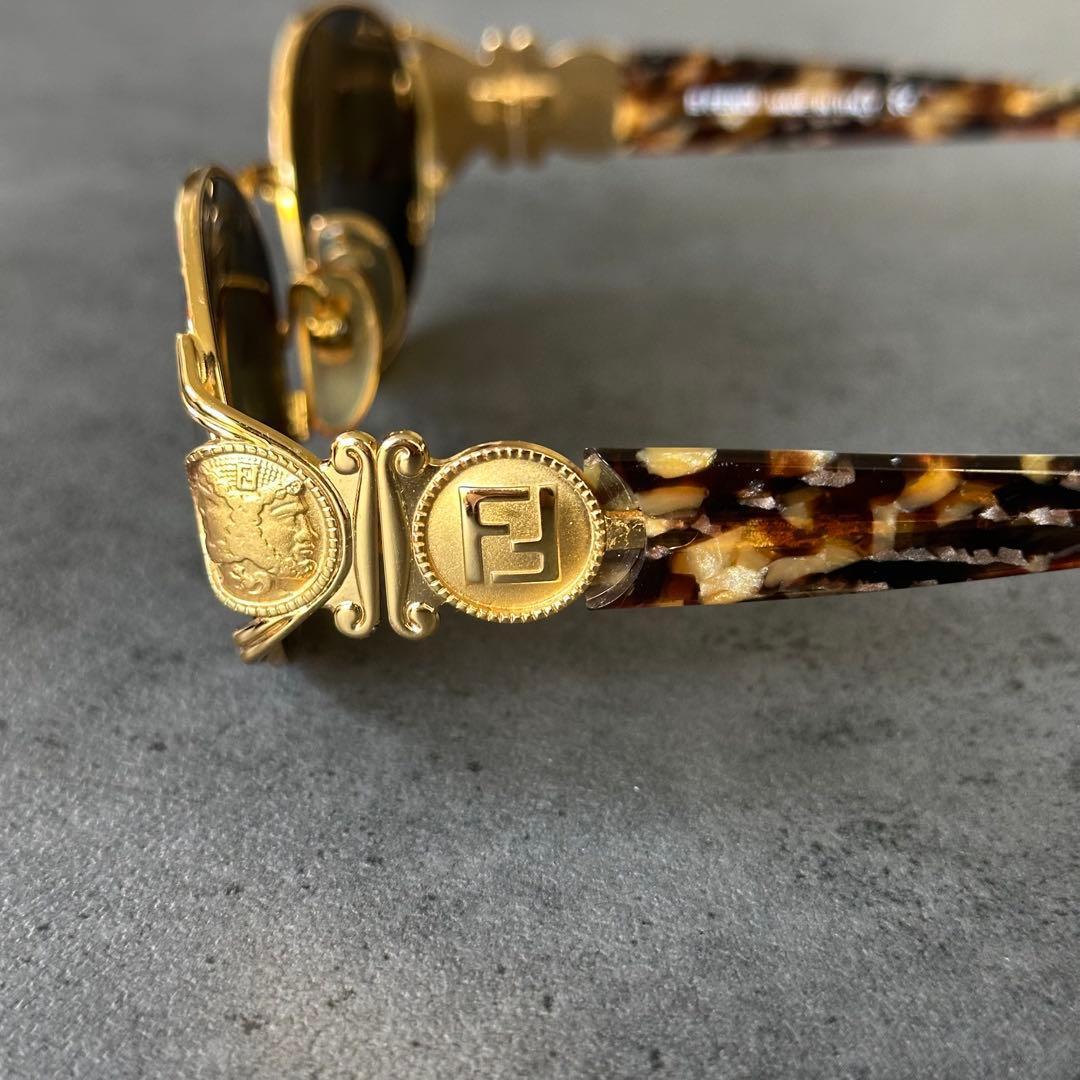 FENDI Vintage ズッカ　鼈甲　サングラス フルリム オーバル 金縁