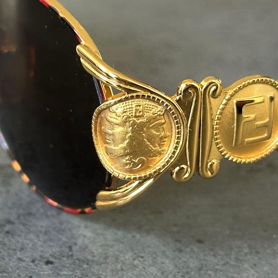 FENDI Vintage ズッカ　鼈甲　サングラス フルリム オーバル 金縁