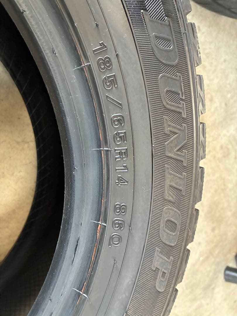 ウインターマックスＷＭ02 185/65R14 23年製