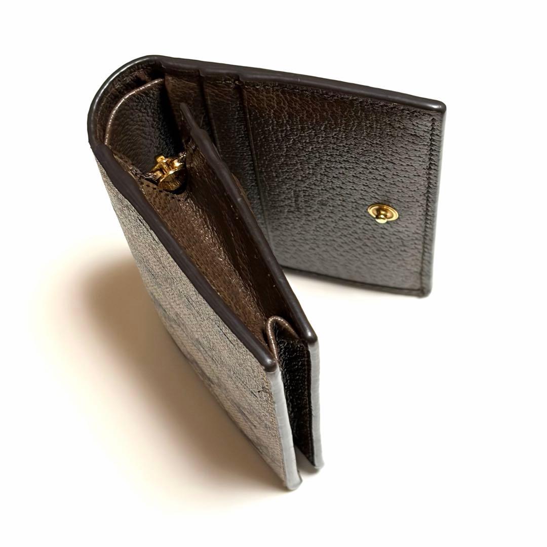 GUCCI 二つ折り財布 ストロベリー GGスプリーム GGロゴ 美品 箱付き
