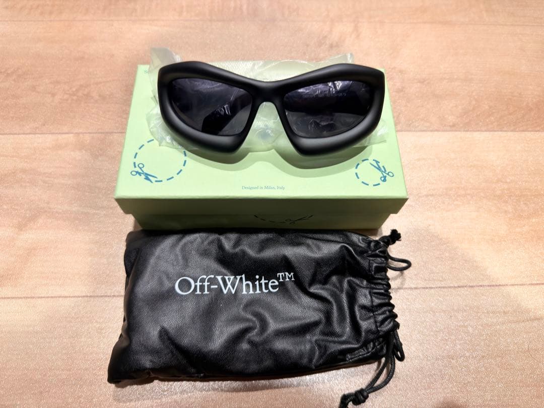 今*市様 off-white サングラス　今市隆二