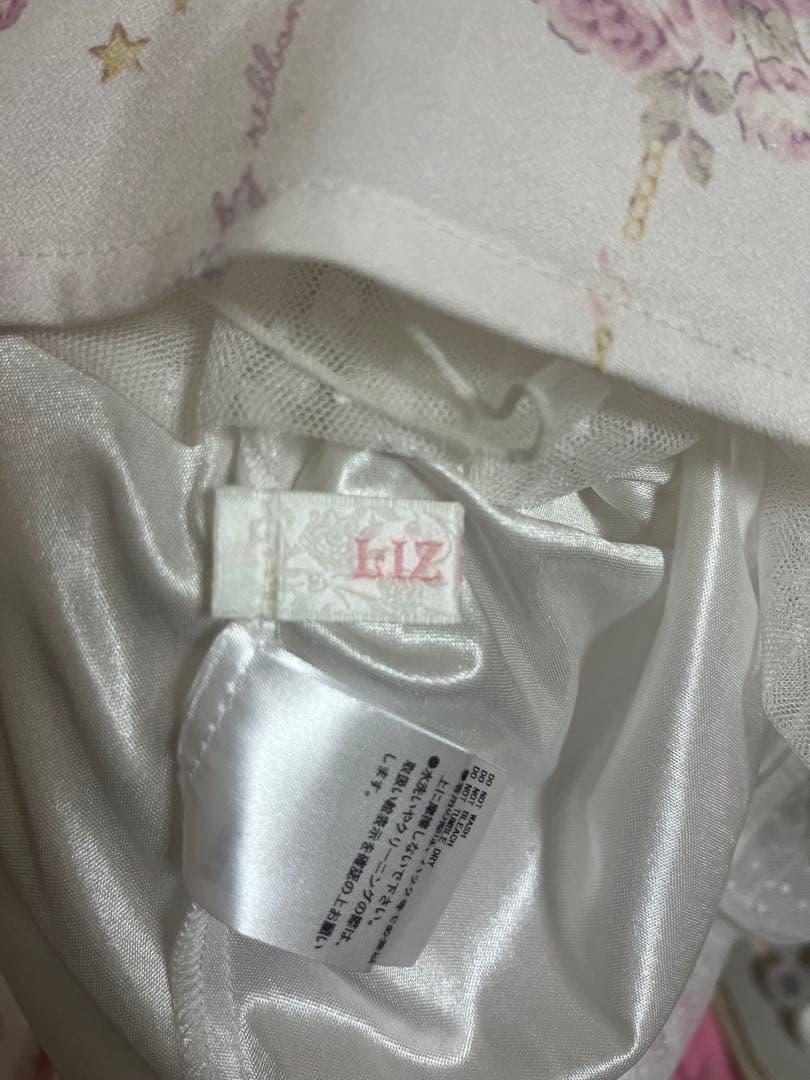 リズリサ　LIZ LISA ジュエリー柄ワンピース