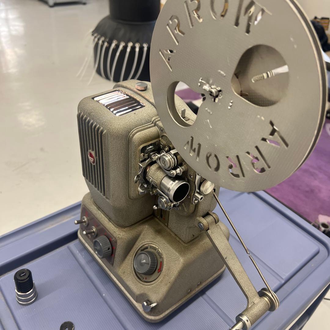 ELMO E-80 映写機　動作品　訳あり