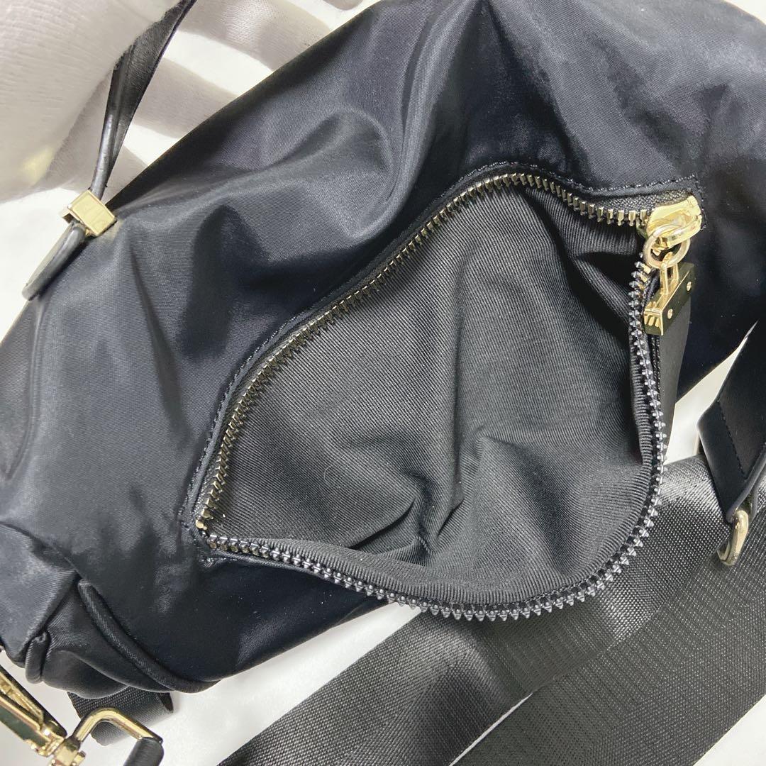 PECHINCHAR ペシンシャ メタルファスナー ショルダーバッグ 黒 極美品