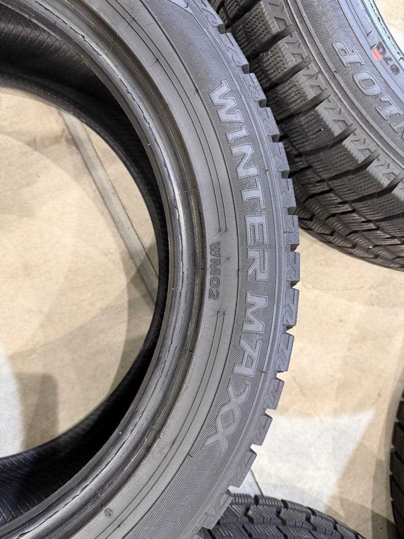 スタットレスタイヤ　235/50R18　中古　購入前にコメントください