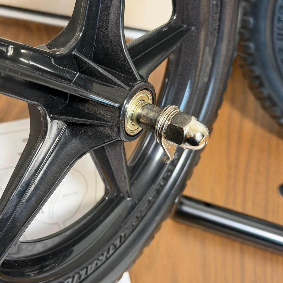 STRIDER SPORT 12インチ ピンク 未使用タイヤ&プロテクター付