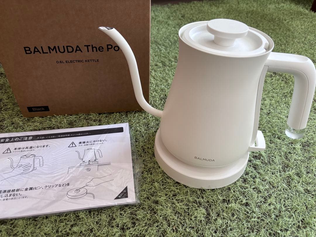 【贈答品】BALMUDA THE POT バルミューダ 電気ケトル ホワイト