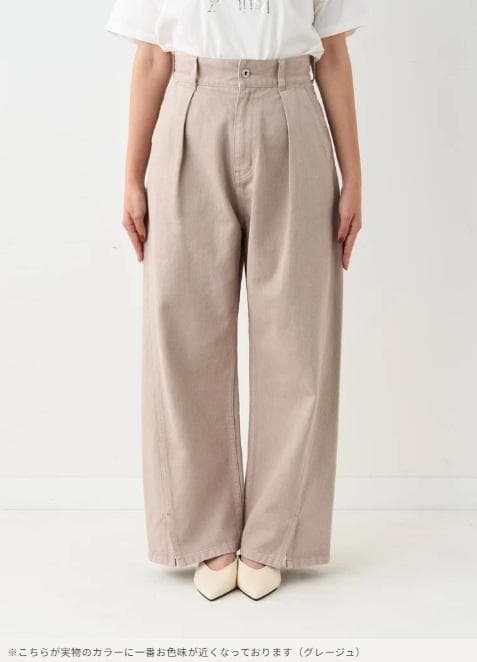 美品 コヒナ タックデザインハイウエストデニムパンツ short S グレージュ