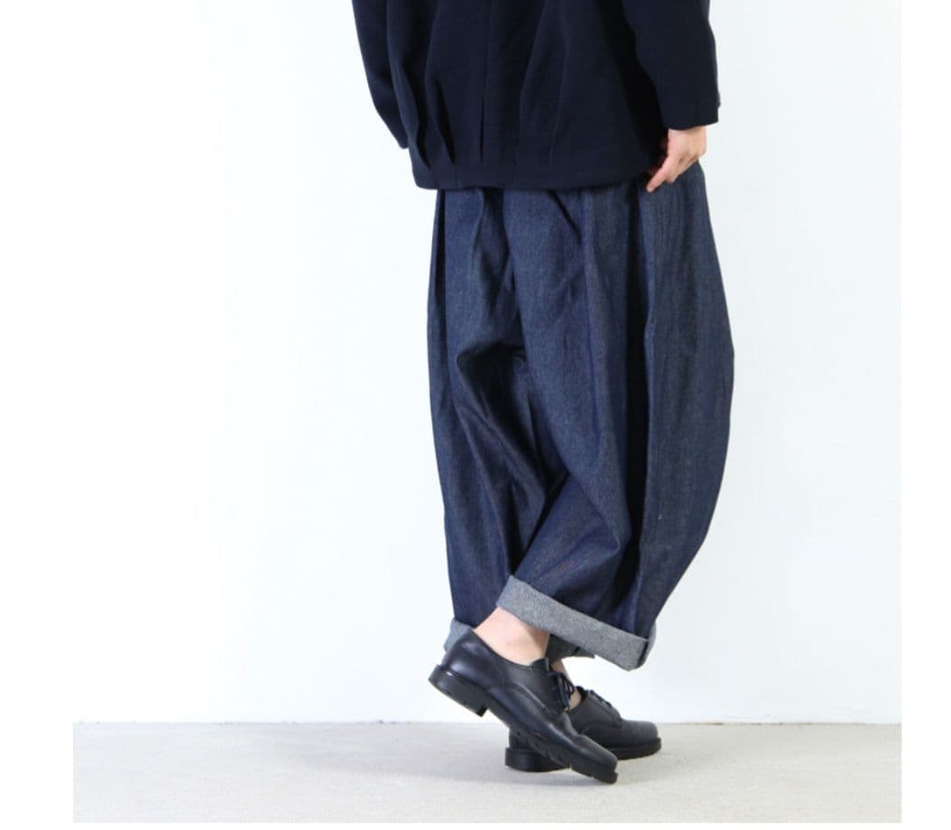 mizuiro ind (ミズイロインド) ワイドイージーデニムパンツ