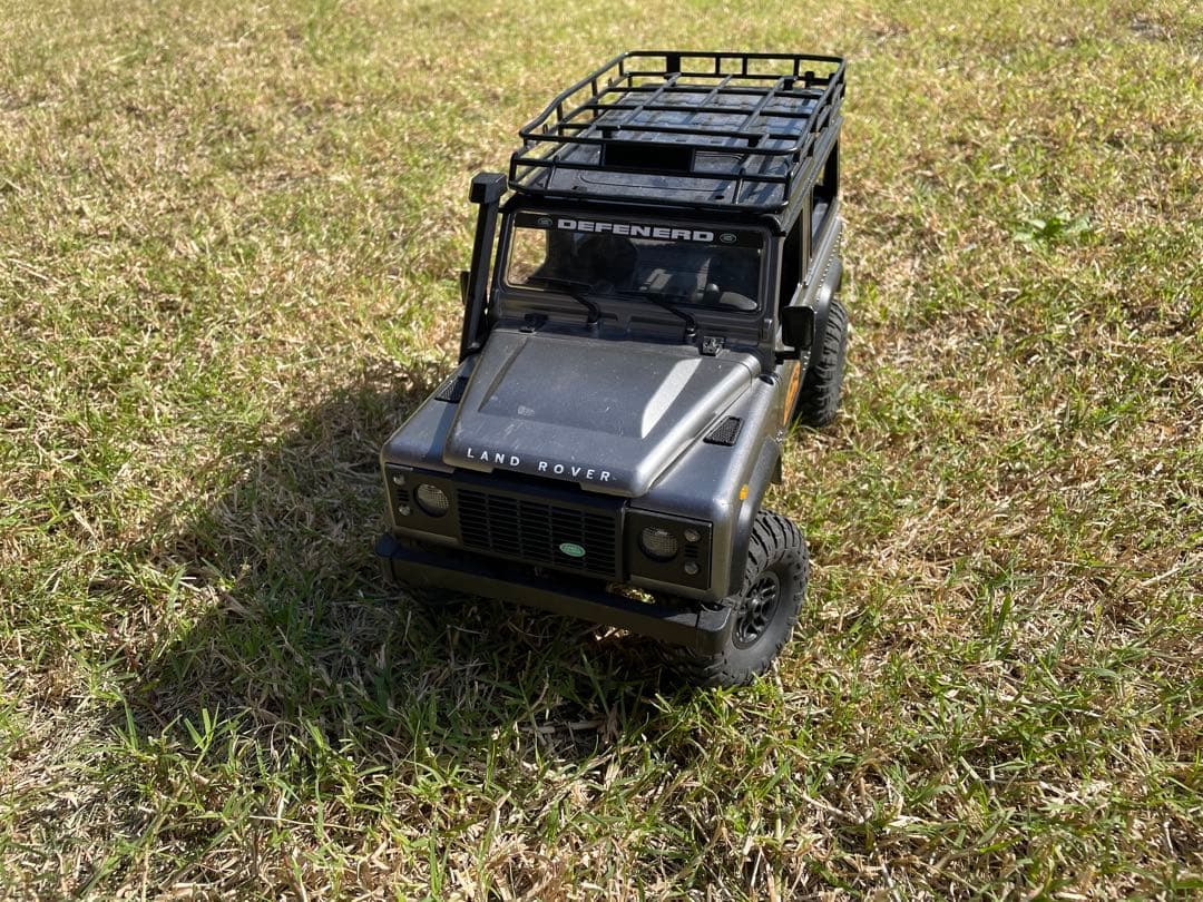 DEERC Land Rover Defender ラジコンカー