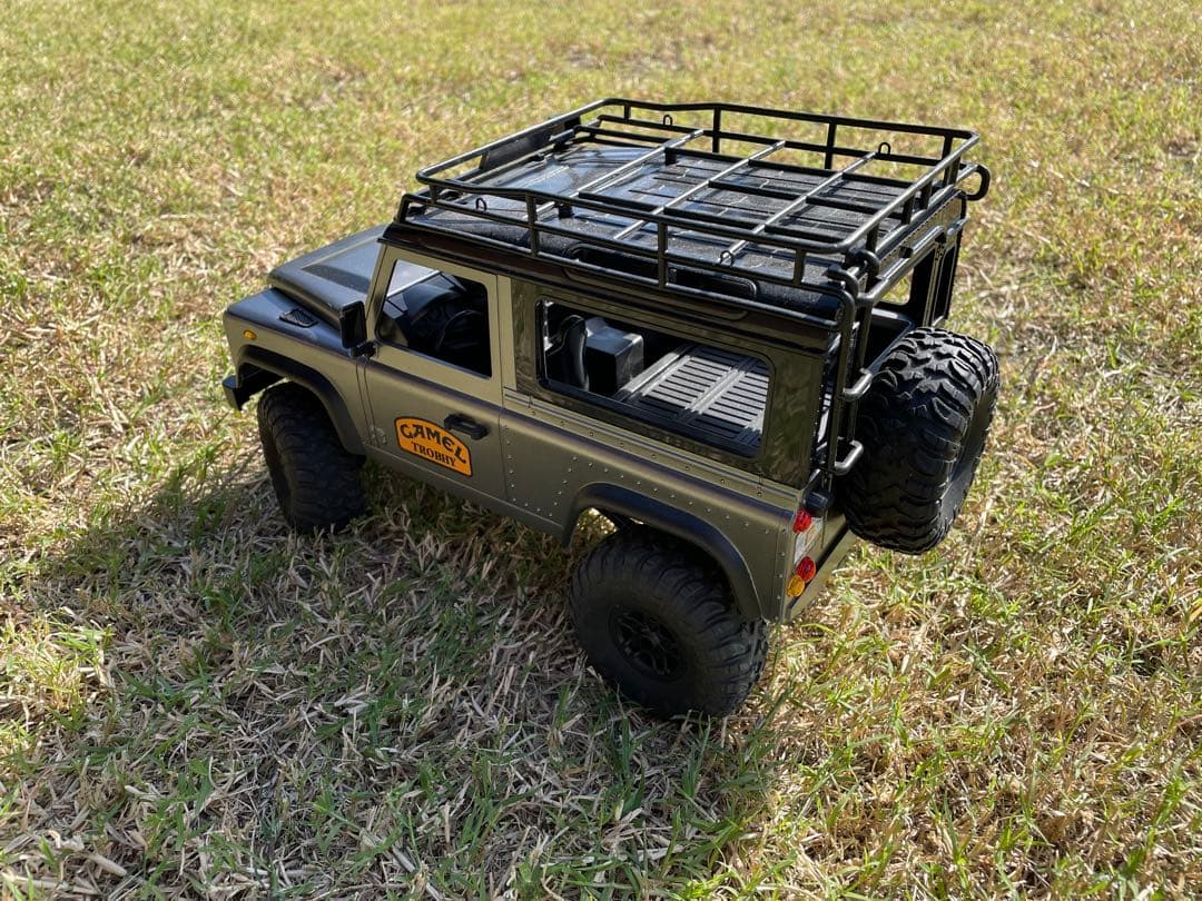 DEERC Land Rover Defender ラジコンカー