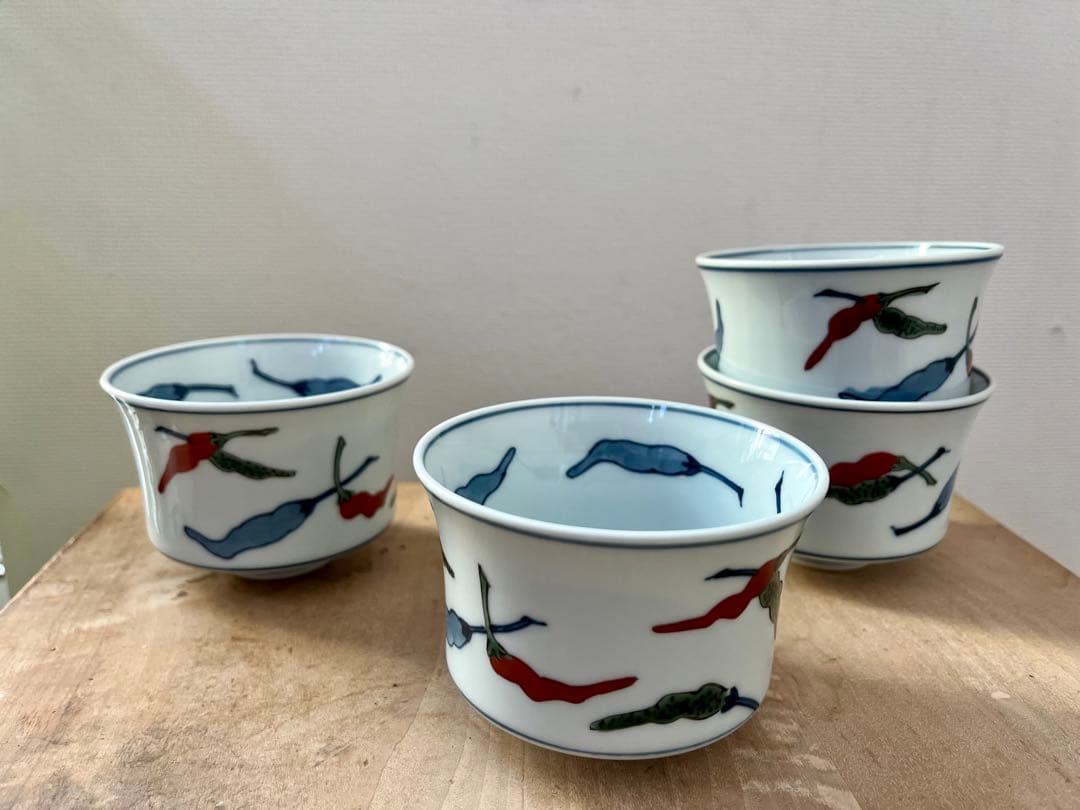 有田焼　源右衛門 染錦胡椒　吉祥文様　小鉢　4客